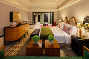 Unique Boutique Hotels or Majestic Luxury Resorts – Where to Stay in Rajasthan?